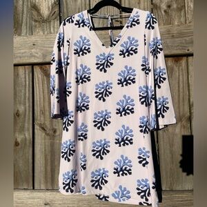 Persifor Navy, Blue, and White Coral Patterned Dress Size 6